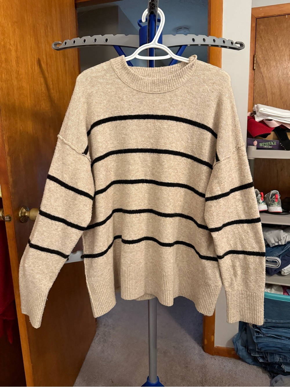 aerie Cream Knit Pullover Sweater